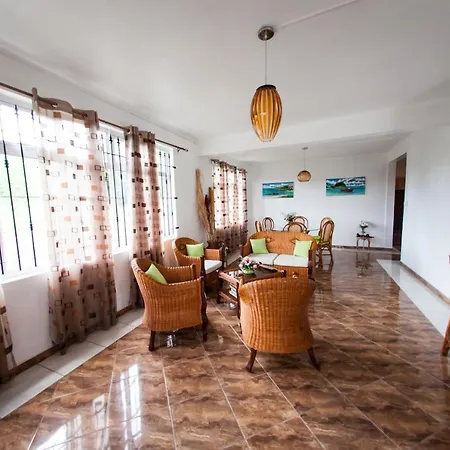 Suntoo Villa Wind & Kitesurf Accommodation La Gaulette Exterior photo